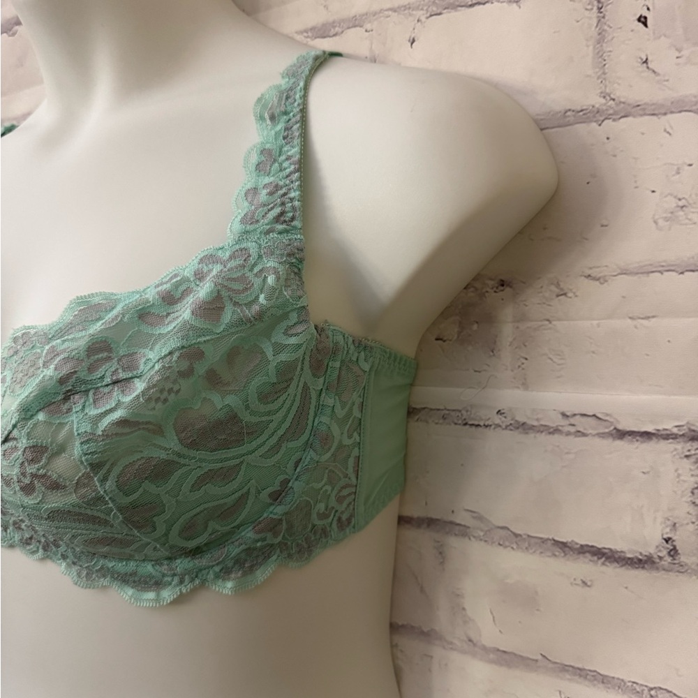 Frederick’s Of Hollywood Bra 38DD Push Up Without Padding Unlined Green Lace - Picture 2 of 8